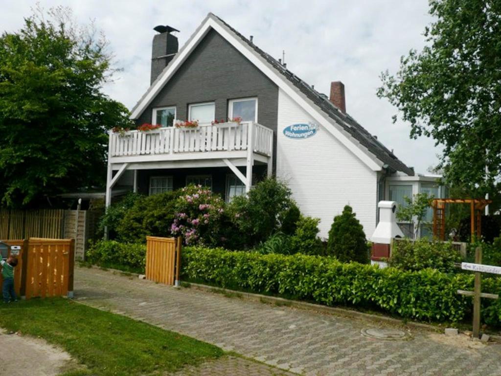 Apartamento "Haus Am Deich" Cuxhaven Exterior foto